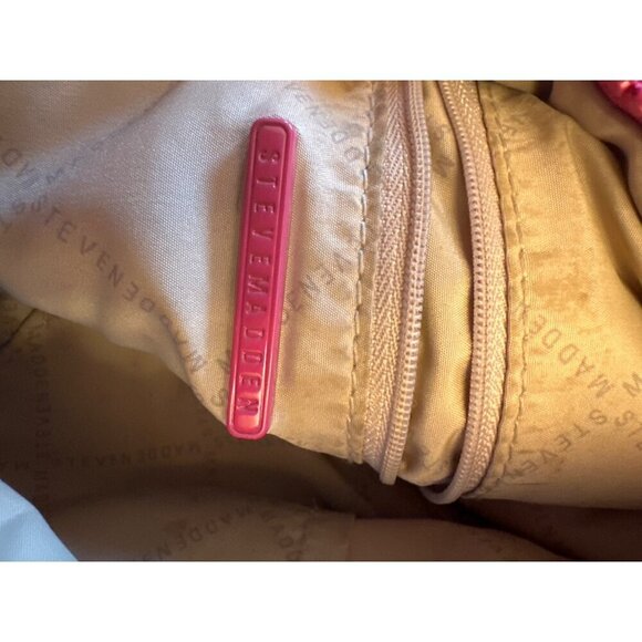 NWT！Steve Madden Nylon Bsolly backpack / | Mercari Steven Madden‎ Pink Sling Backpack With Zip Pockets & Adjustable Strap